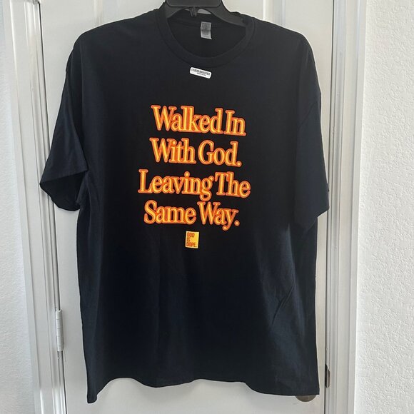 Walked In With God T-Shirt 2XL Gildan Heavy Cotton Black & Orange Religious Stat - Picture 1 of 6